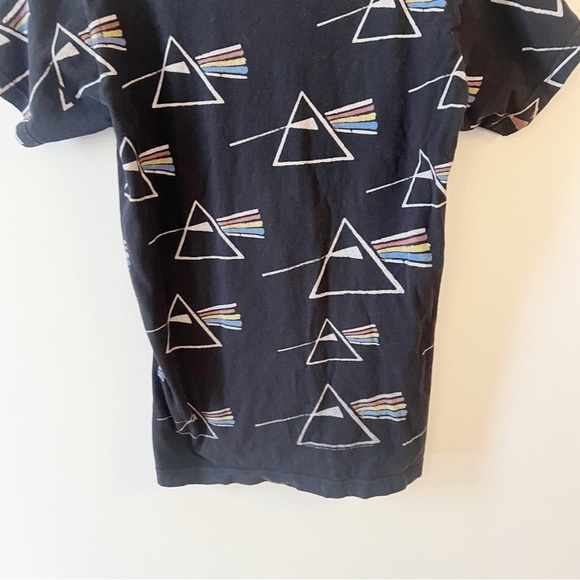 Pink Floyd Washed Out logo Band Tee Shorts Sleeves Size Small Crewneck - Picture 7 of 7